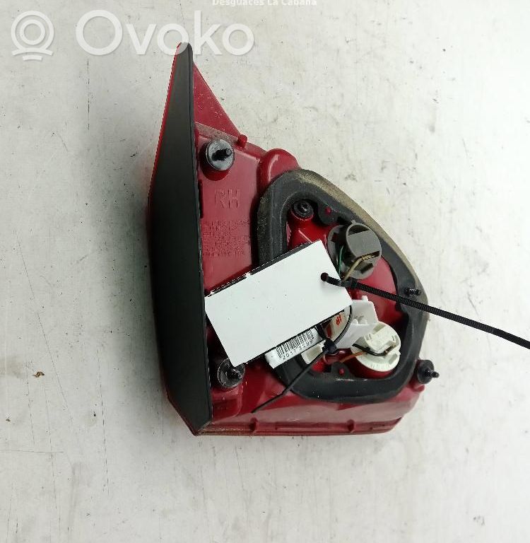 KIA Ceed Tailgate rear/tail lights 