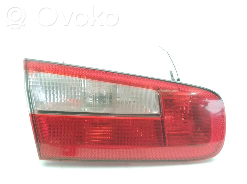 Renault Laguna II Luci posteriori del portellone del bagagliaio
