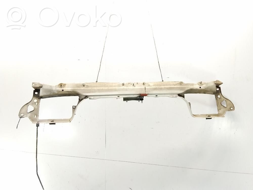 Radiatorių panelė   710471