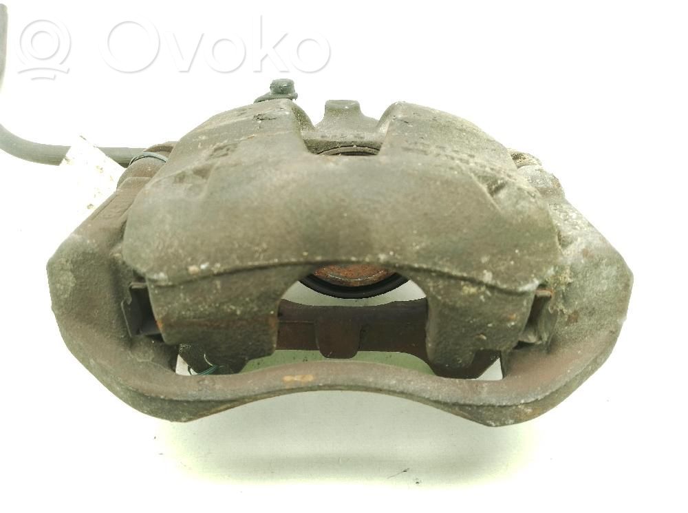 Caliper de freno delantero