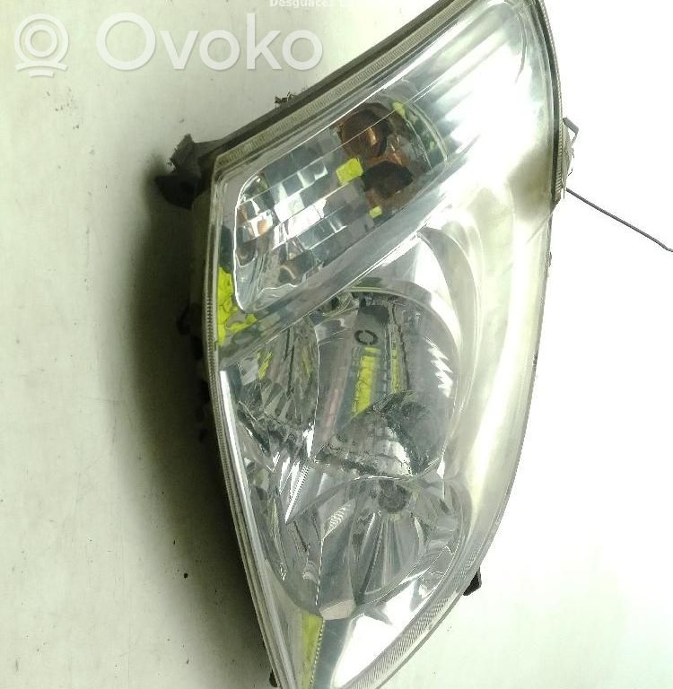 Toyota Corolla E120 E130 Phare frontale 