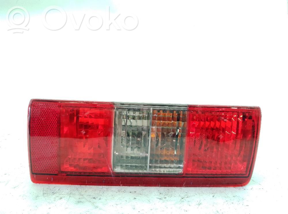 Opel Combo C Lampa tylna 