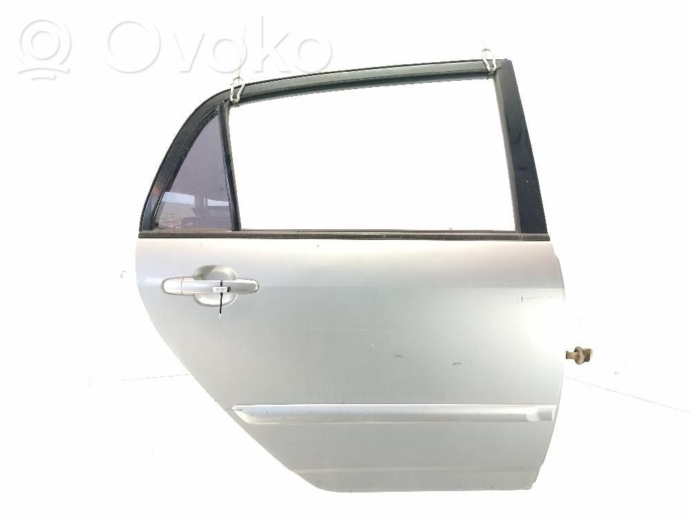Toyota Corolla E120 E130 Galinės durys 