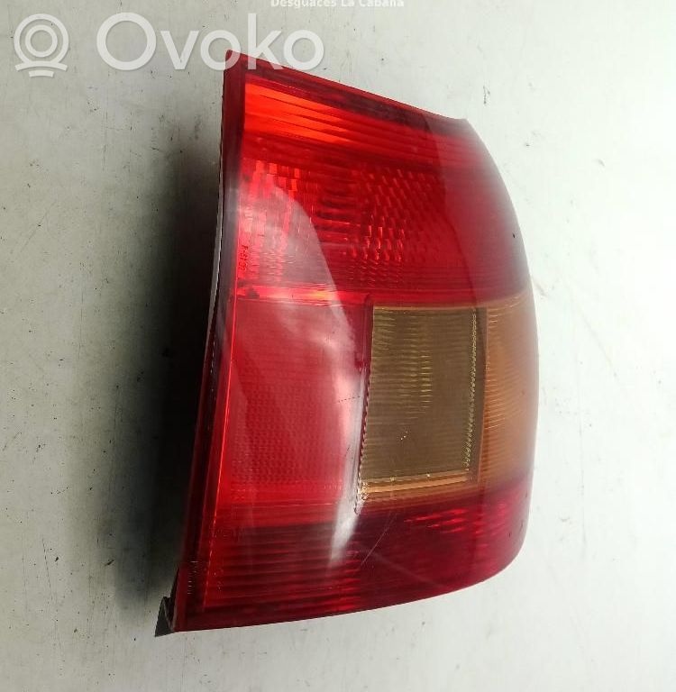 Toyota Corolla E120 E130 Luci posteriori