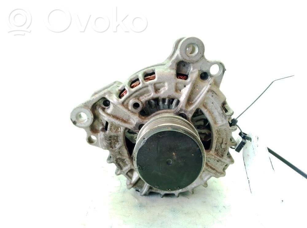 Alternator   04B903024