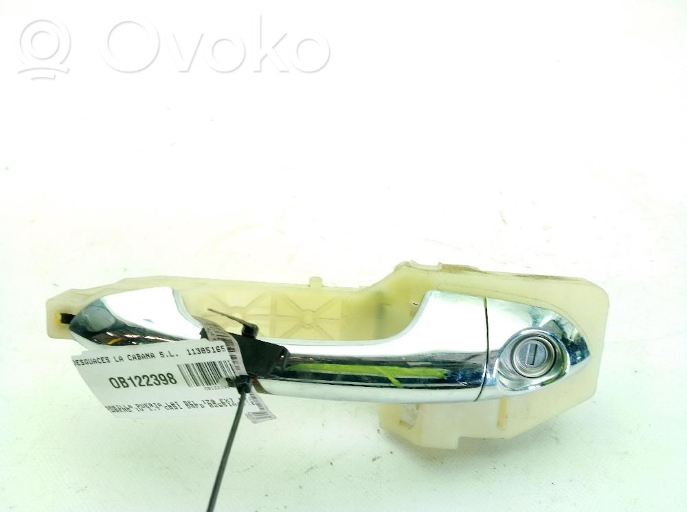 KIA Carens III Etuoven ulkokahva