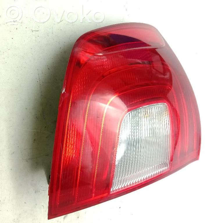 Lampa tylna   3T9945111