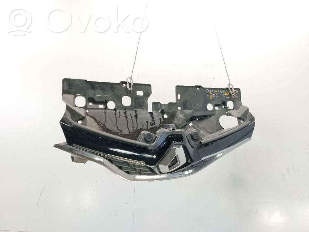 Renault Captur Front grill 