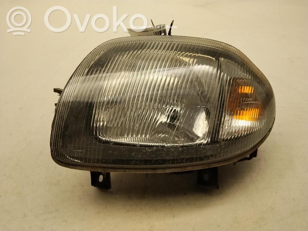 Renault Clio II Scheinwerfer 