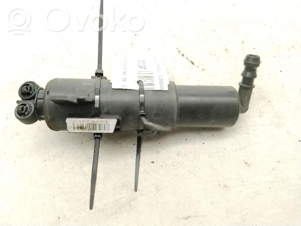 Audi A4 S4 B8 8K Ugello a spruzzo lavavetri per faro 