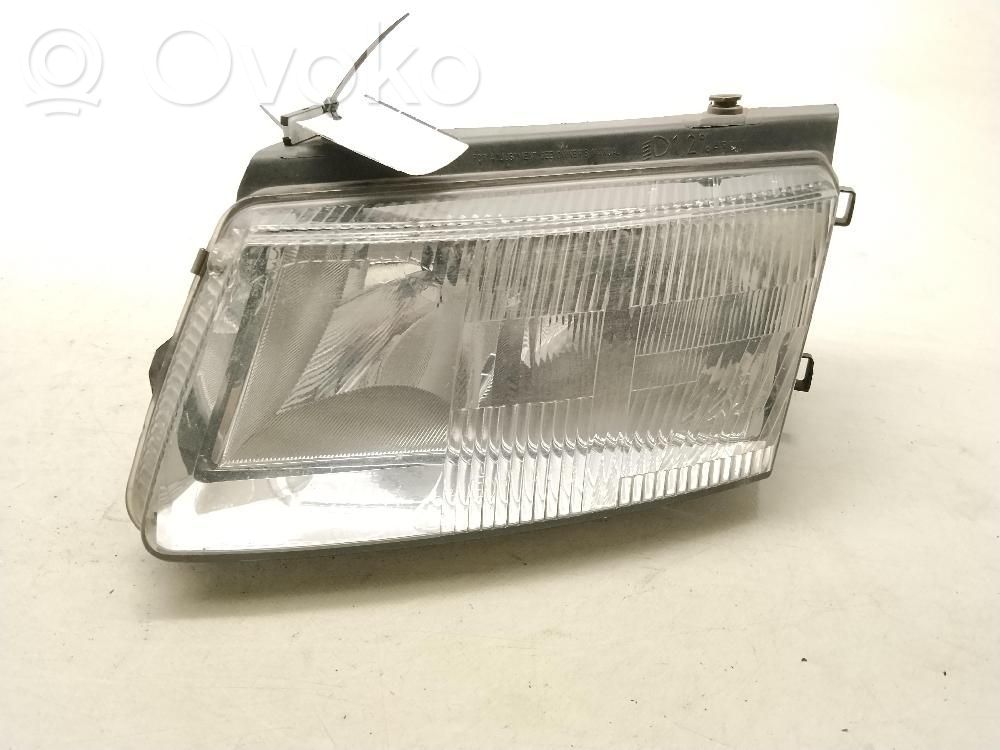 Volkswagen PASSAT B5 Phare frontale 