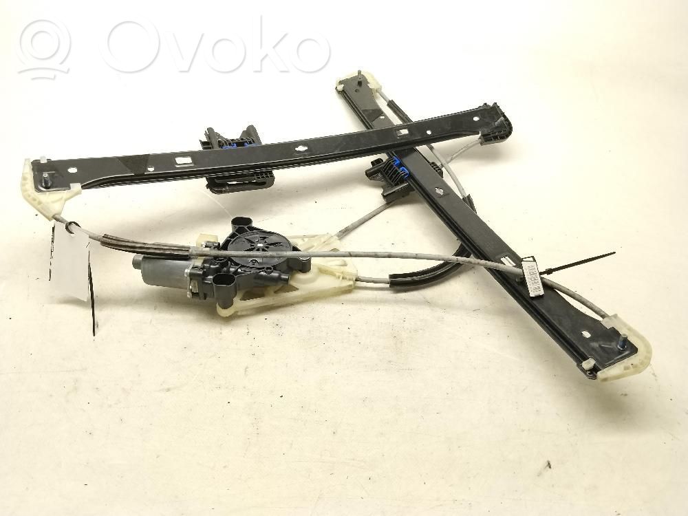Audi Q7 4M Alzacristalli della portiera anteriore con motorino 