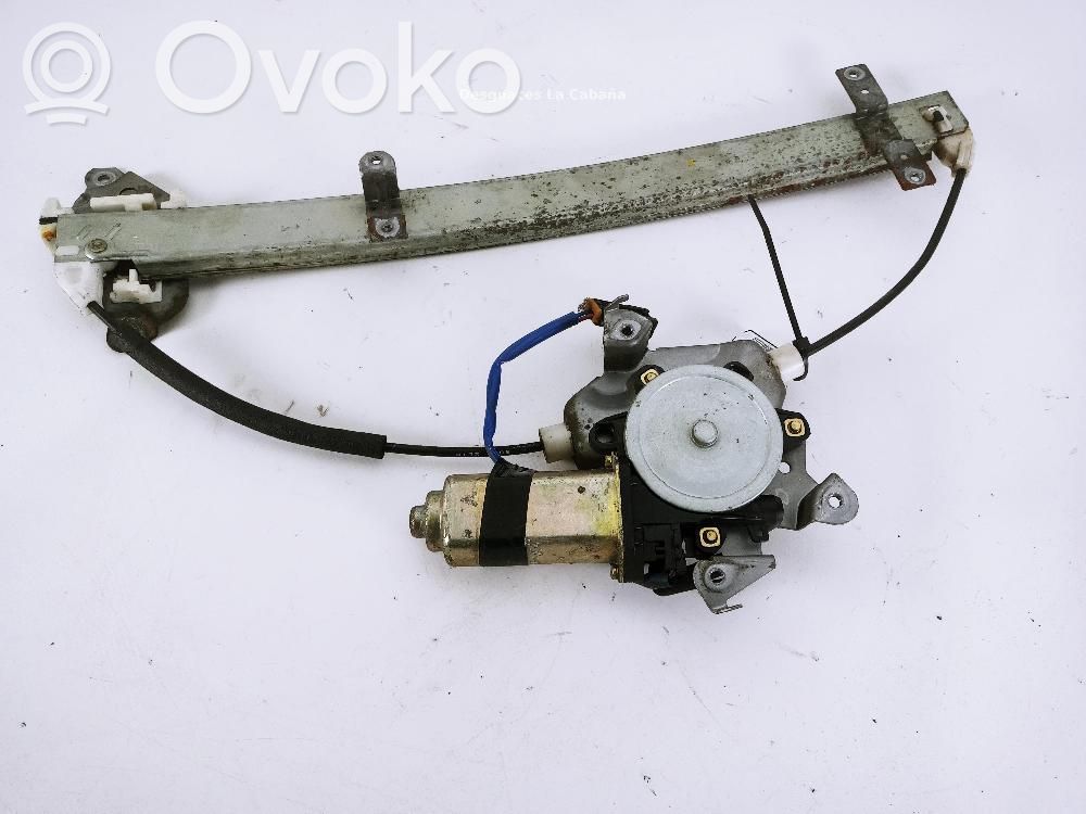 Nissan PickUp Macara geam spate manuală 
