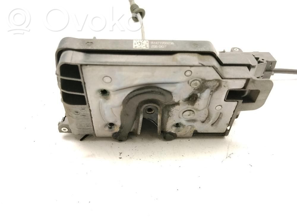 Mercedes-Benz Vito Viano W447 Copertura per maniglia portiera anteriore