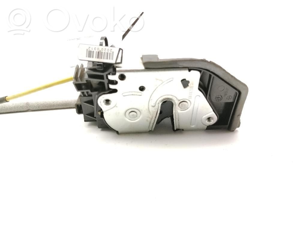 BMW 5 F10 F11 Serratura portiera anteriore 