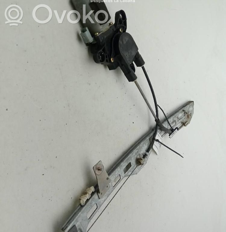 Peugeot 306 Macara ușă față cu motor 