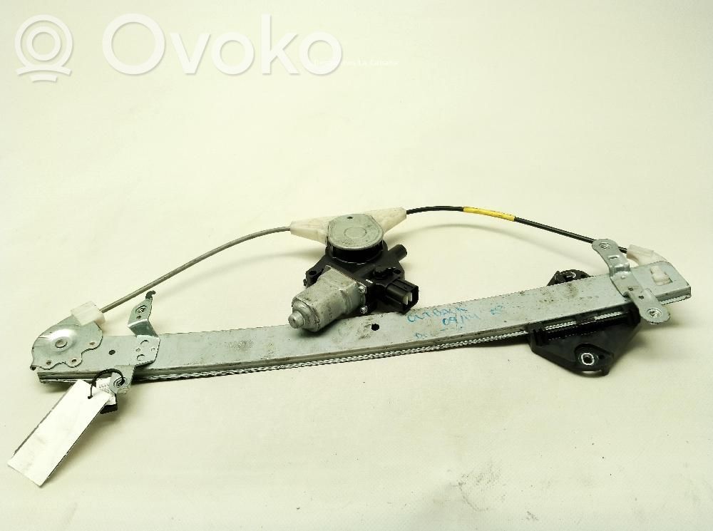 Subaru Outback Macara ușă față cu motor