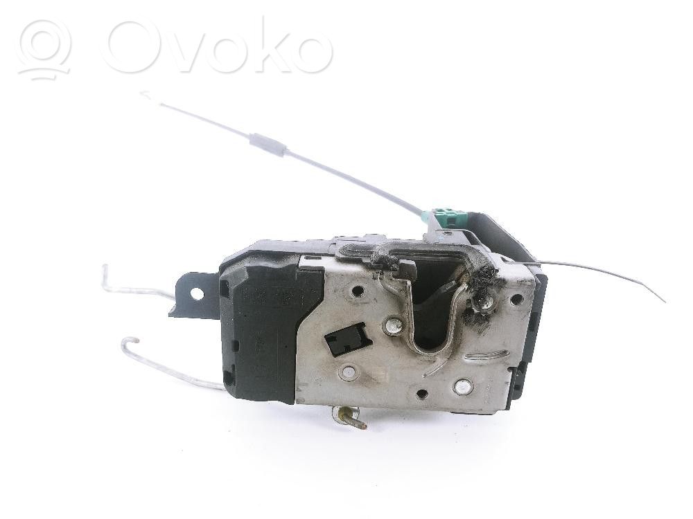 Opel Astra H Etuoven lukko 