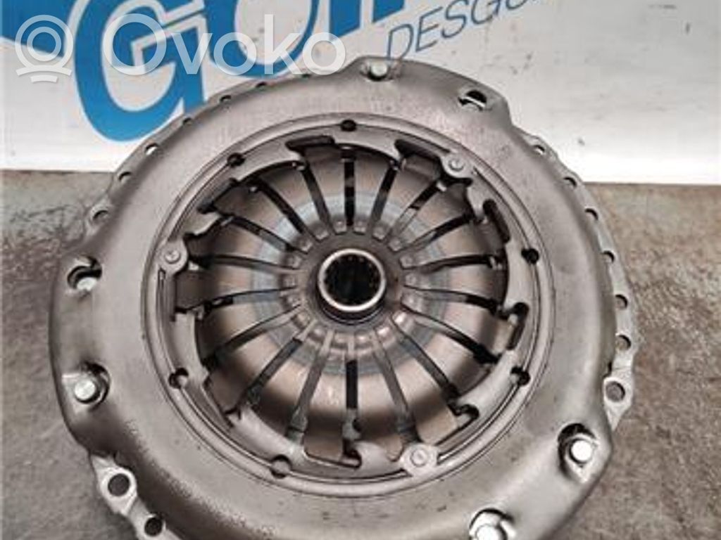 Opel Astra H Sankabos komplektas 