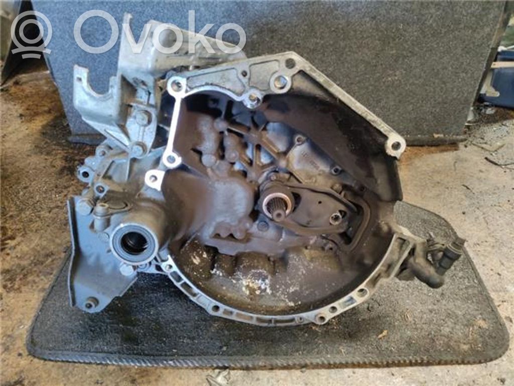 Citroen C3 Manuaalinen 5-portainen vaihdelaatikko 