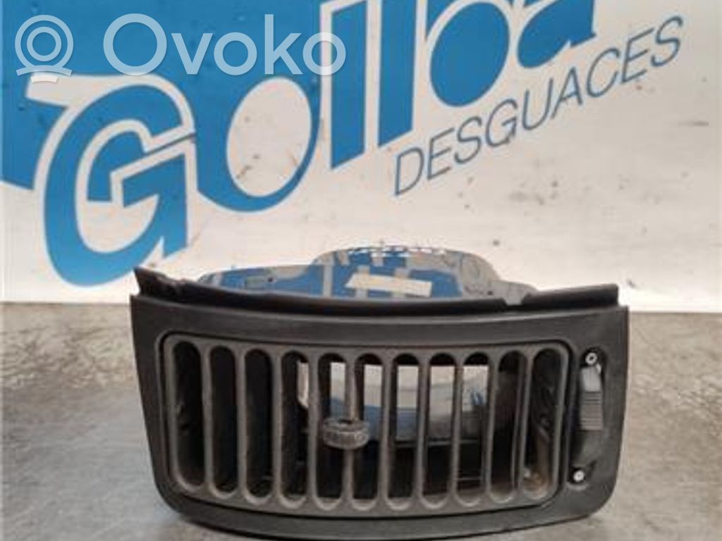 Seat Cordoba (6K) Rejilla de ventilación central del panel 