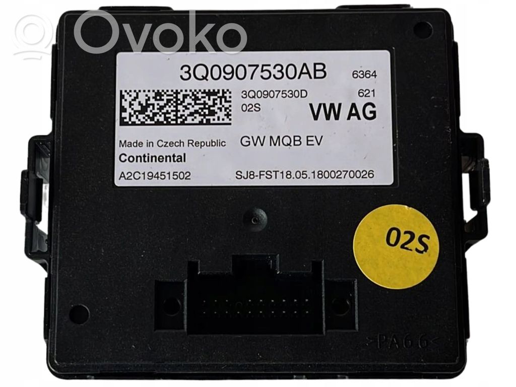 Volkswagen PASSAT B8 Gateway control module 