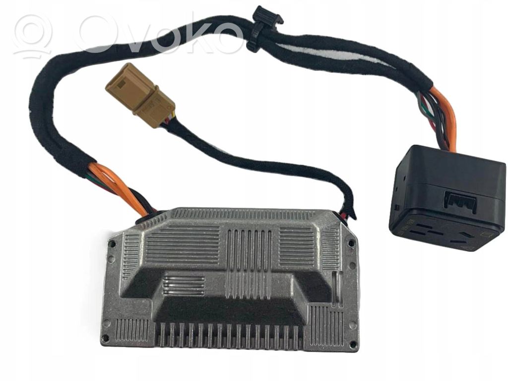 Inversor/convertidor de voltaje   3F0907155