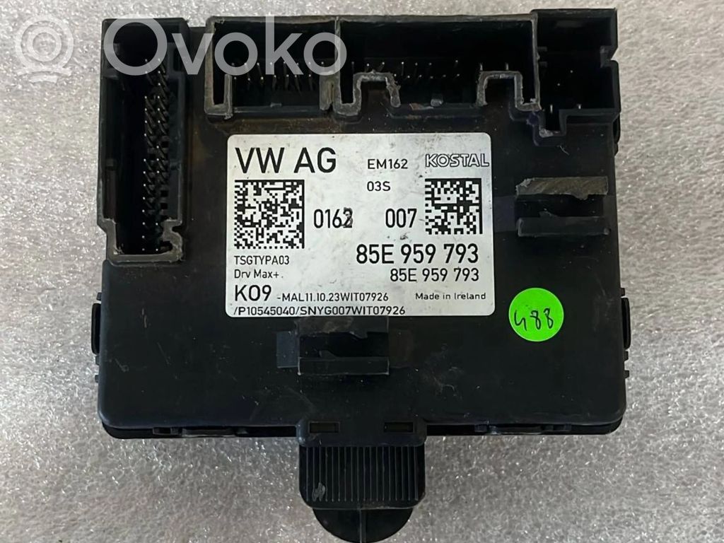 Audi A4 S4 B8 8K Door control unit/module 