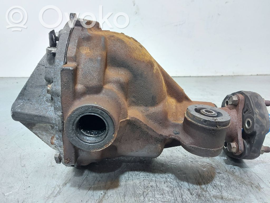 Rear differential   562A,113832