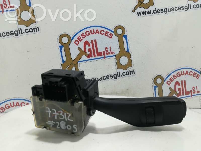 Suuntavilkun vipu   17D346B,77312
