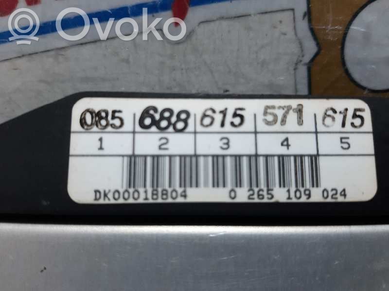 ABS control unit/module   4D0907379J,82548