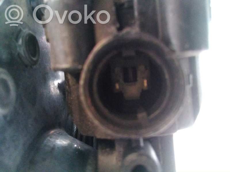 Toyota Aygo AB10 Elektryczny podnośnik szyby drzwi przednich 