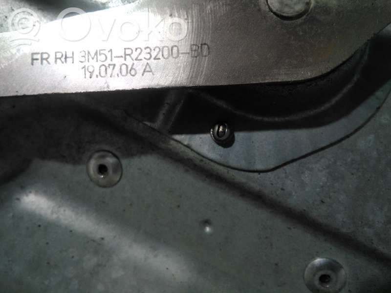 Ford Focus Etuoven ikkunan nostin moottorilla 