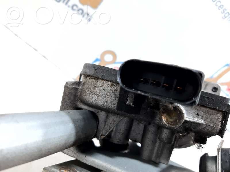 Mazda 3 I Mechanizm i silniczek wycieraczek szyby przedniej / czołowej 