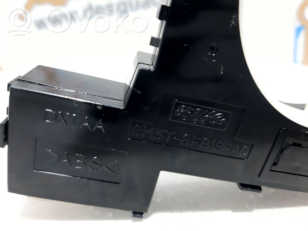 Sensor   3M5T3F818AC,138027
