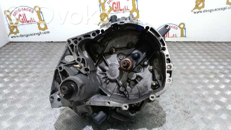 Renault Clio II Manualna 5-biegowa skrzynia biegów 