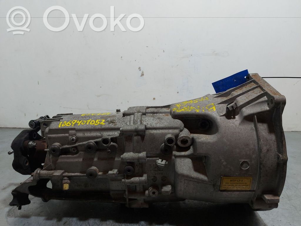 Manual 5 speed gearbox   BEO,121323
