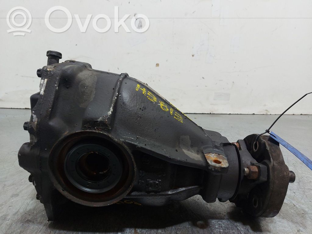 Hinterachsdifferential   327,121605