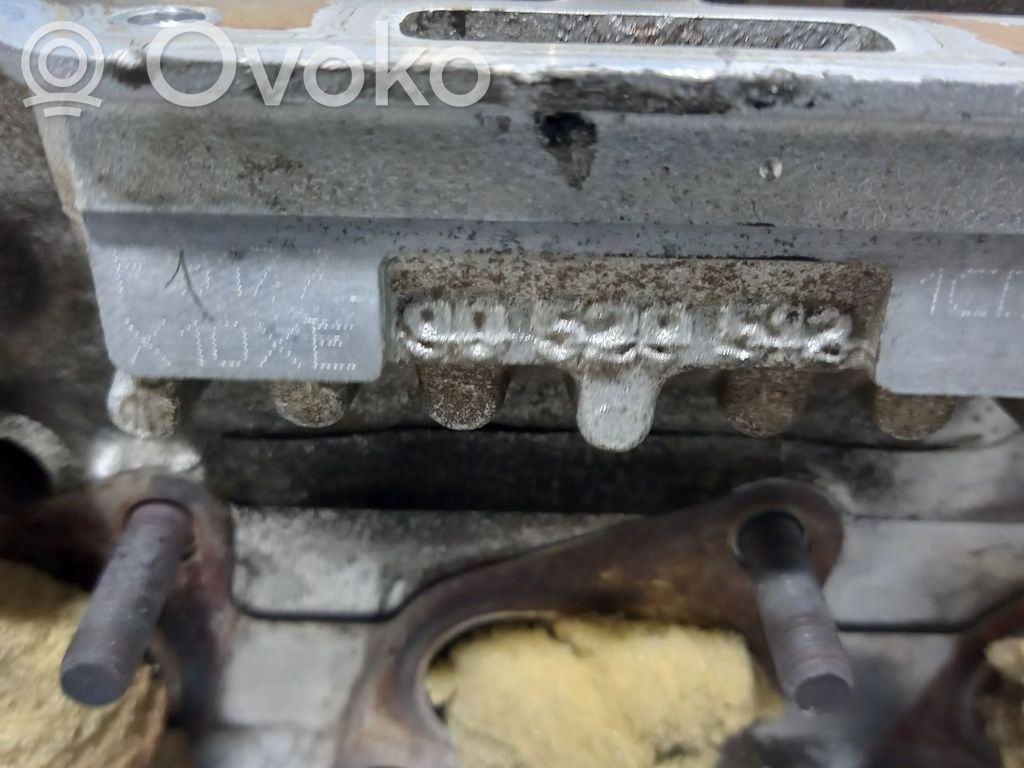 Opel Corsa B Chiulasă motor 