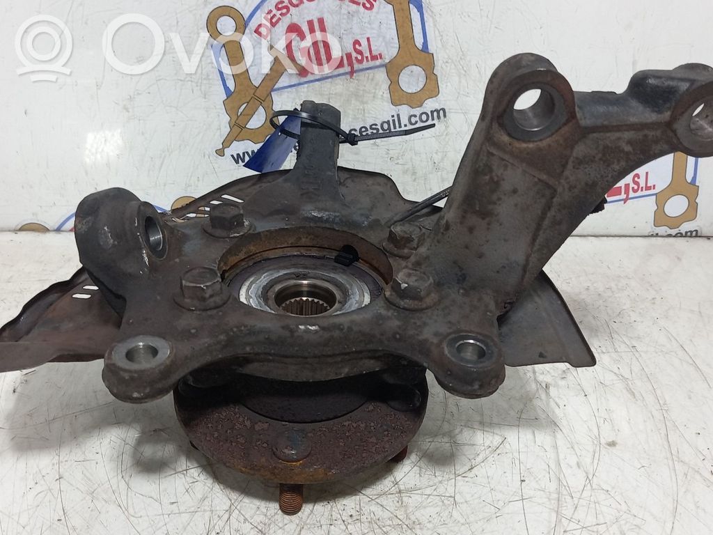 Toyota Auris 150 Zwrotnica koła przedniego 