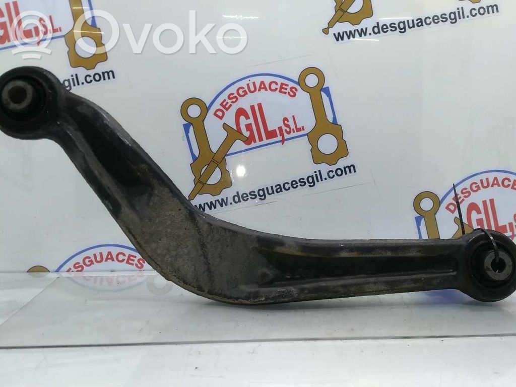 Opel Insignia A Wahacz tylny 