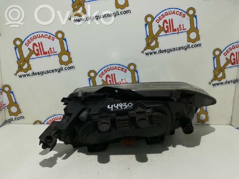 Headlight/headlamp   44930