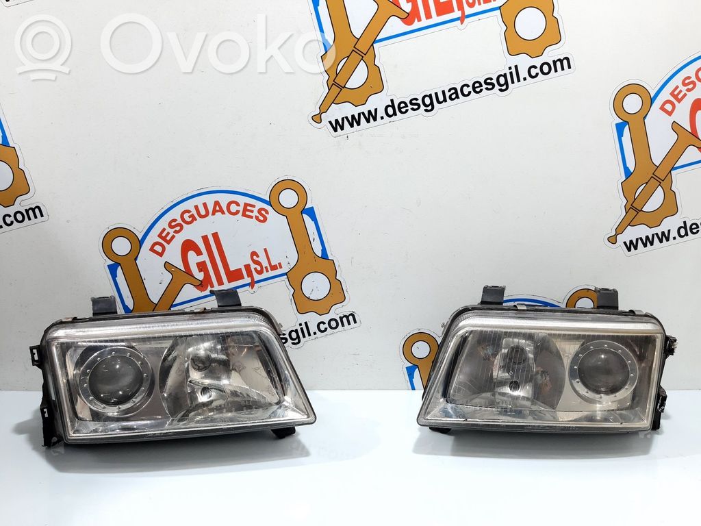 Headlight/headlamp   106663