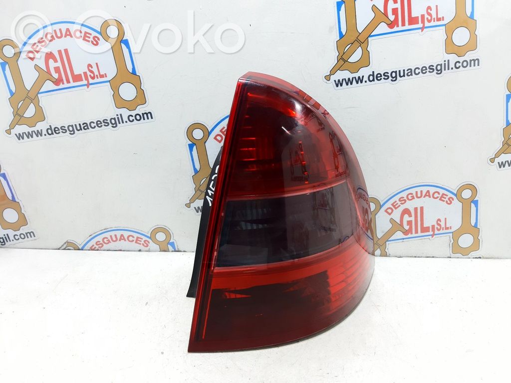 Rear/tail lights   115737