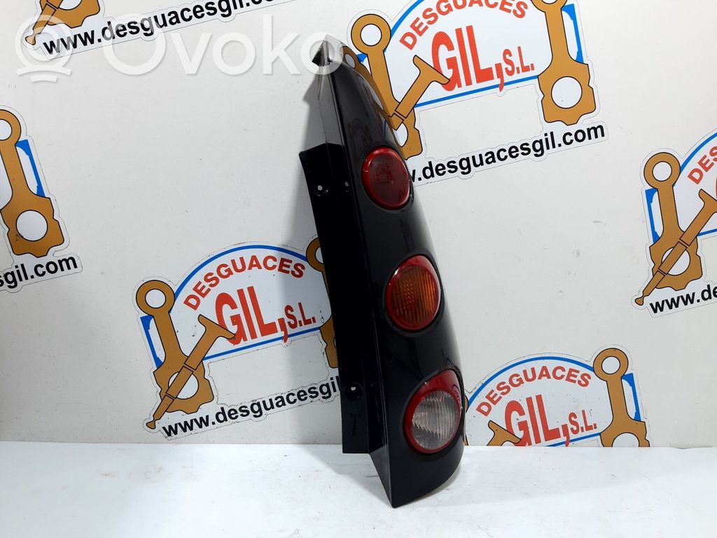 Rear/tail lights   122056