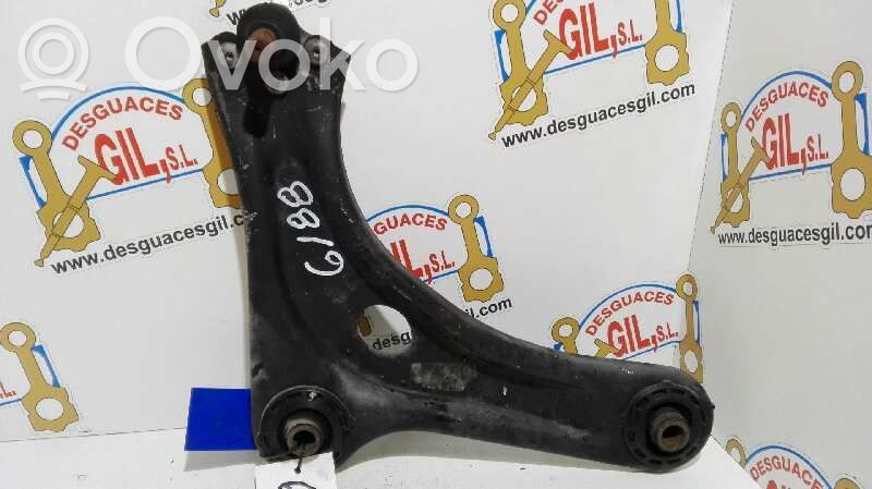 Peugeot 1007 Front lower control arm/wishbone 