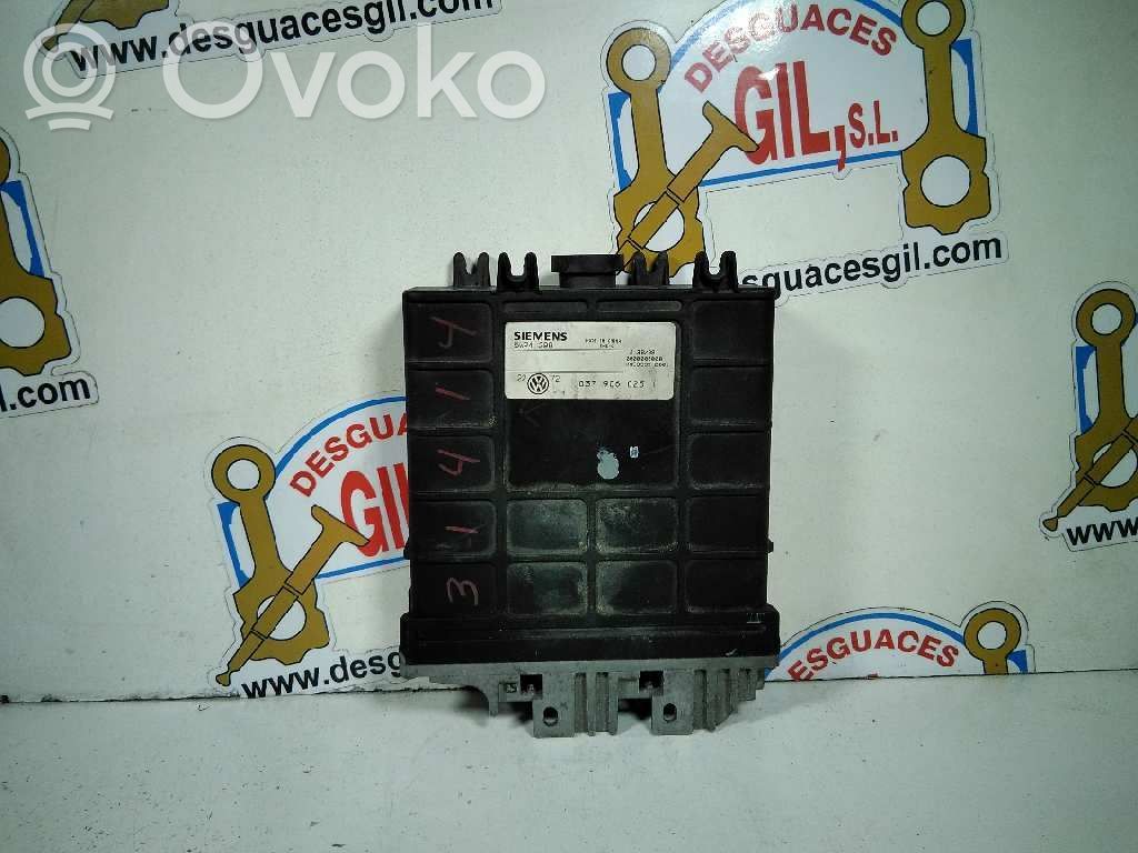 Volkswagen Golf III Sterownik / Moduł ECU 