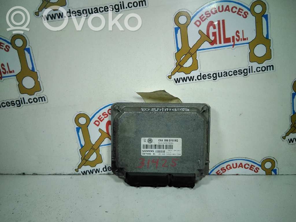 Volkswagen Golf IV Engine control unit/module 