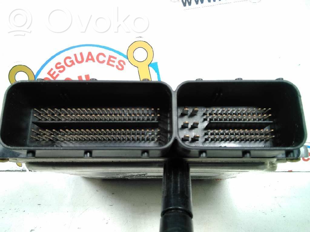 Unidad de control/módulo del motor   DDE7789572,32877
