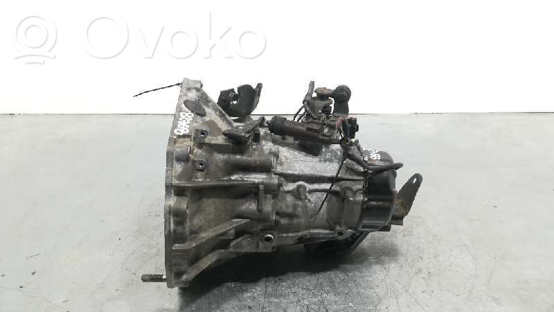 Suzuki Liana Cutie viteze manuală cu 5 trepte 